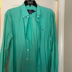 Vineyard Vines linen shirt, mint. Size small